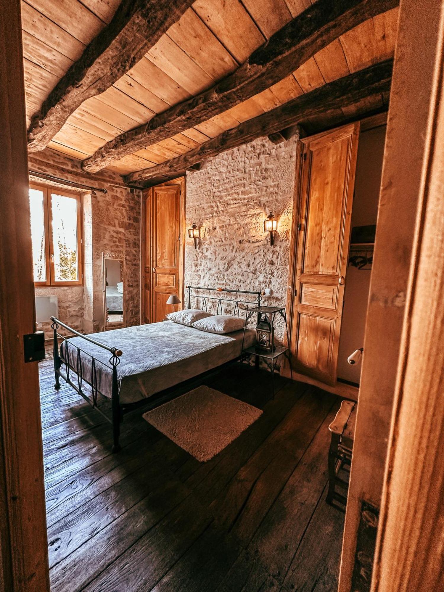 Gite Le Relais De La Diligence Saint-Lazare Bagian luar foto